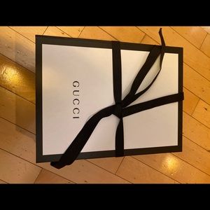 Gucci box